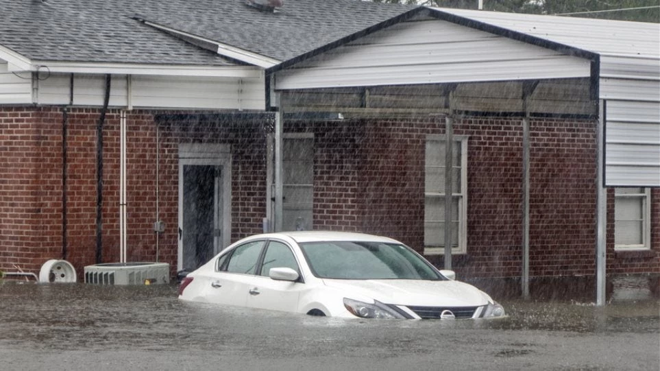 Τυφώνας Florence: Τουλάχιστον 31 οι νεκροί από τις καταστροφικές πλημμύρες (βίντεο)